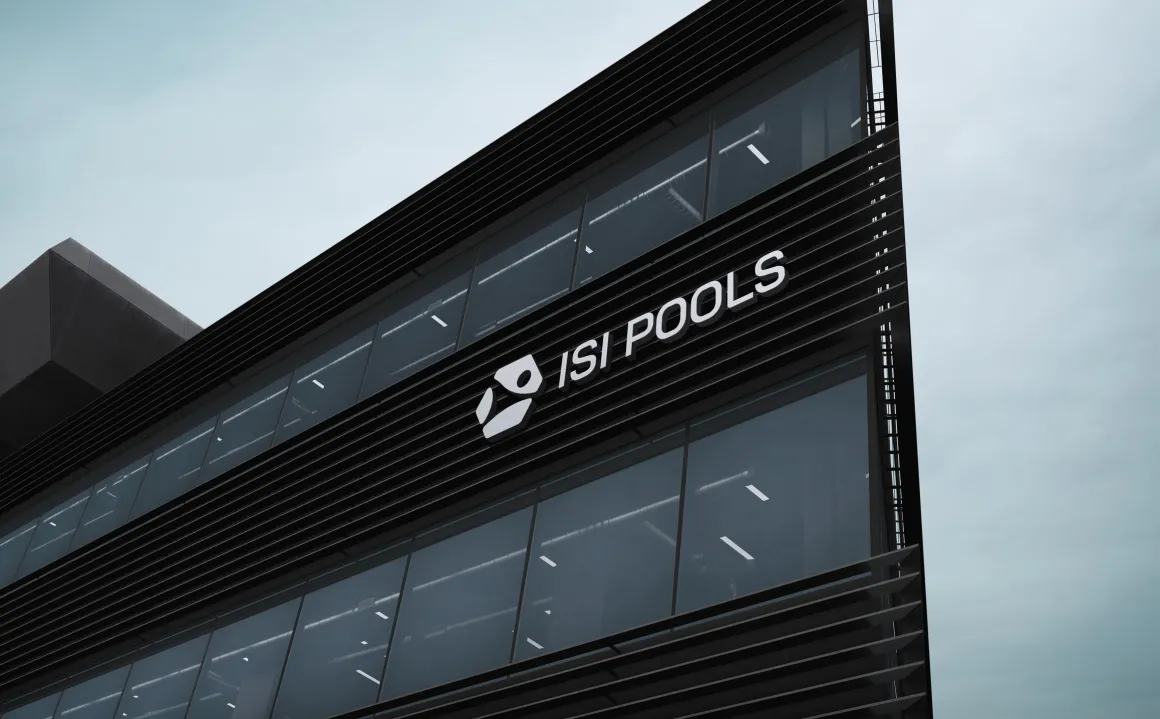 ISI Pools — Il marchio applicato all'architettura